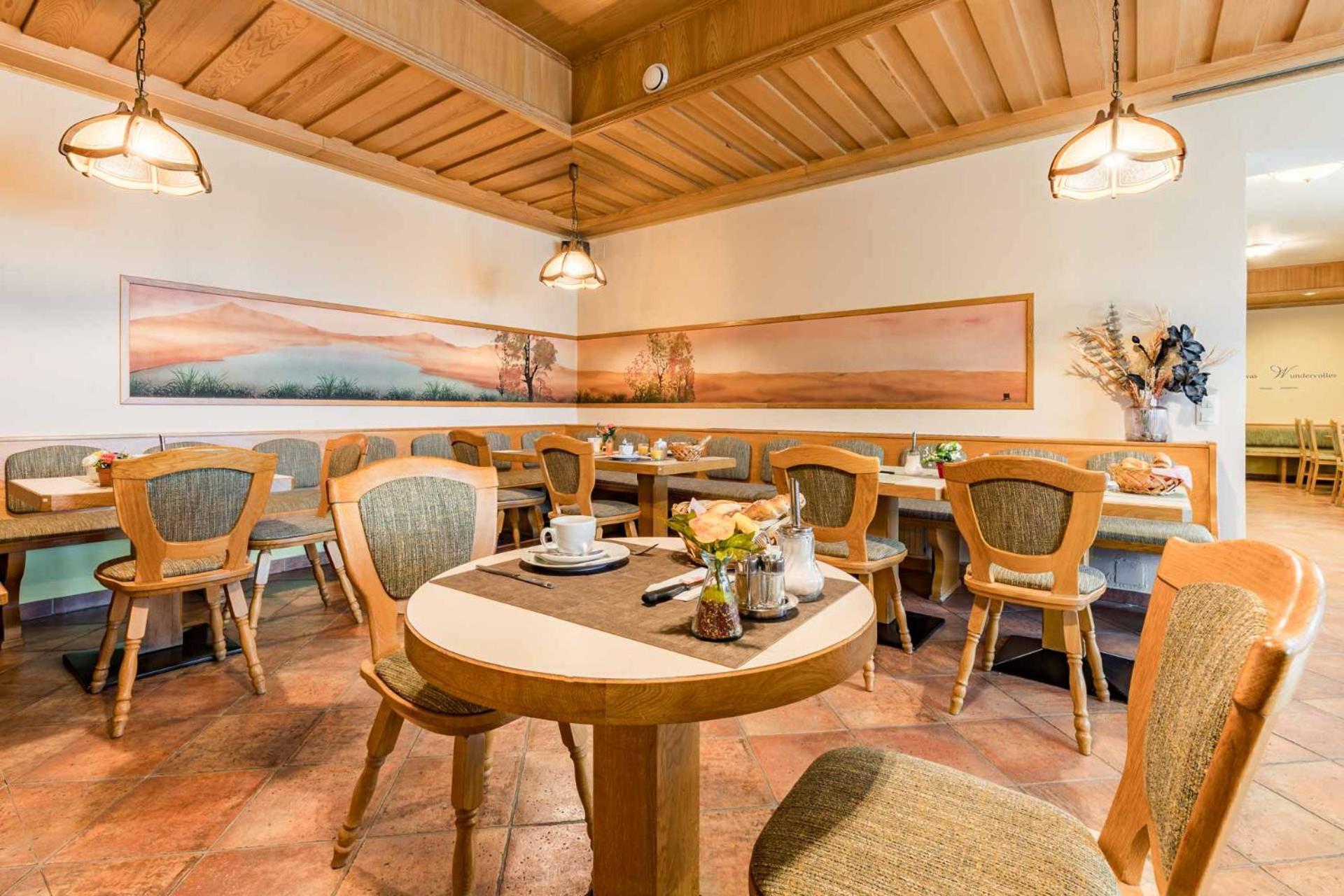 Hotel Garni Steinfeld Wiener Neustadt Eksteriør billede